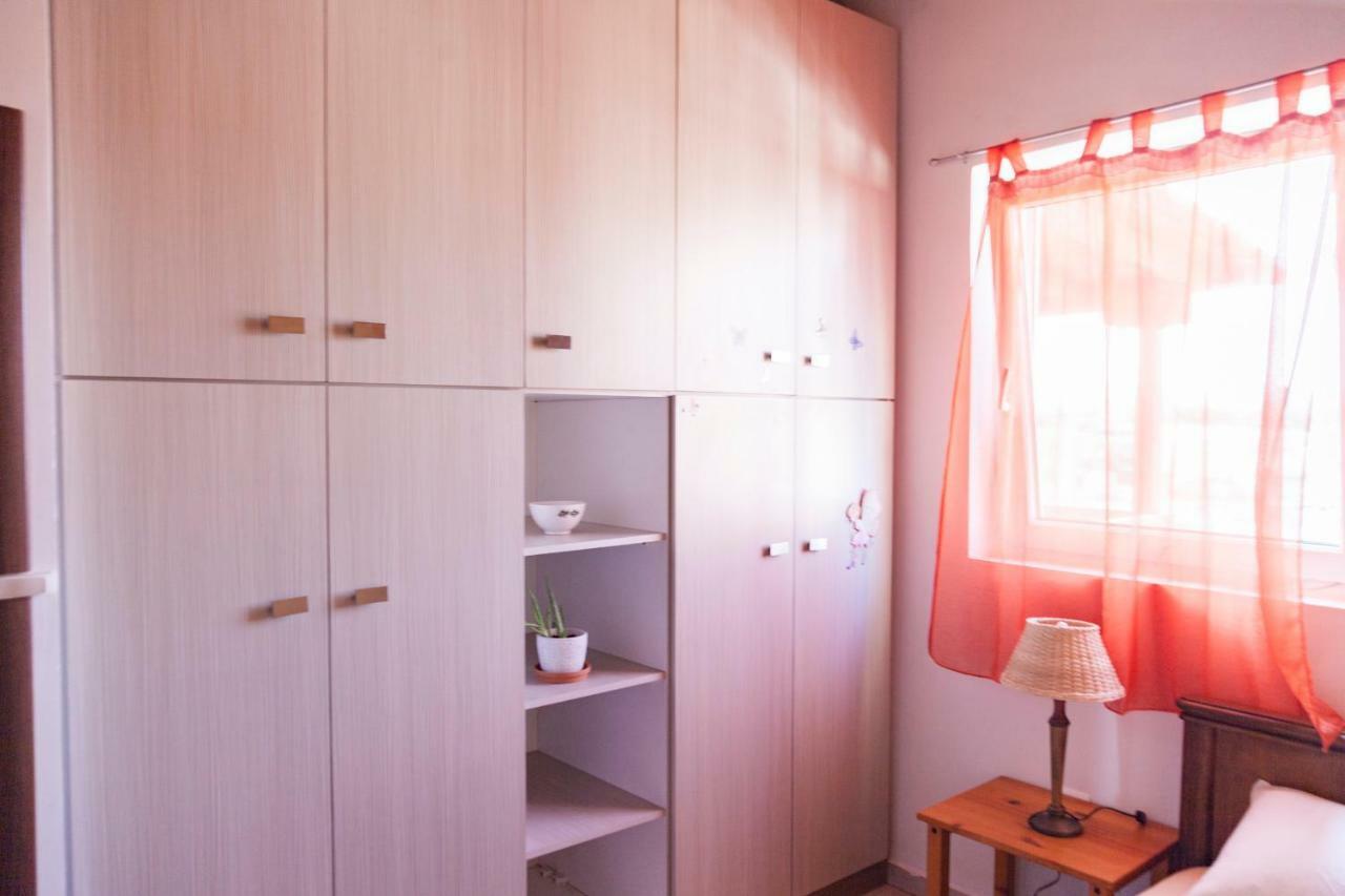 Apartamento Attic Anemoessa Alejandrópolis Exterior foto