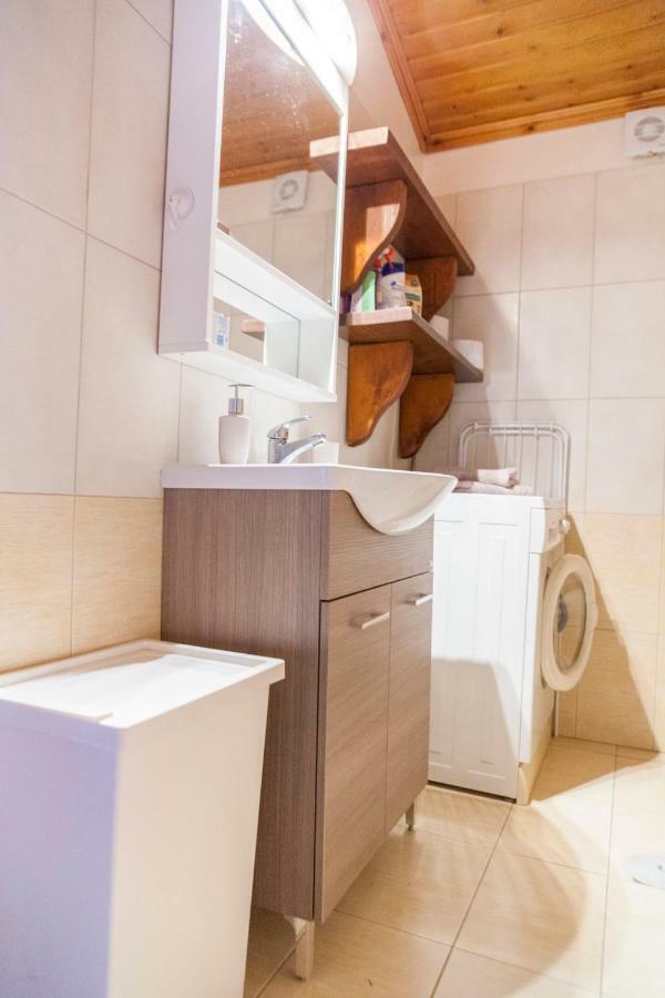Apartamento Attic Anemoessa Alejandrópolis Exterior foto