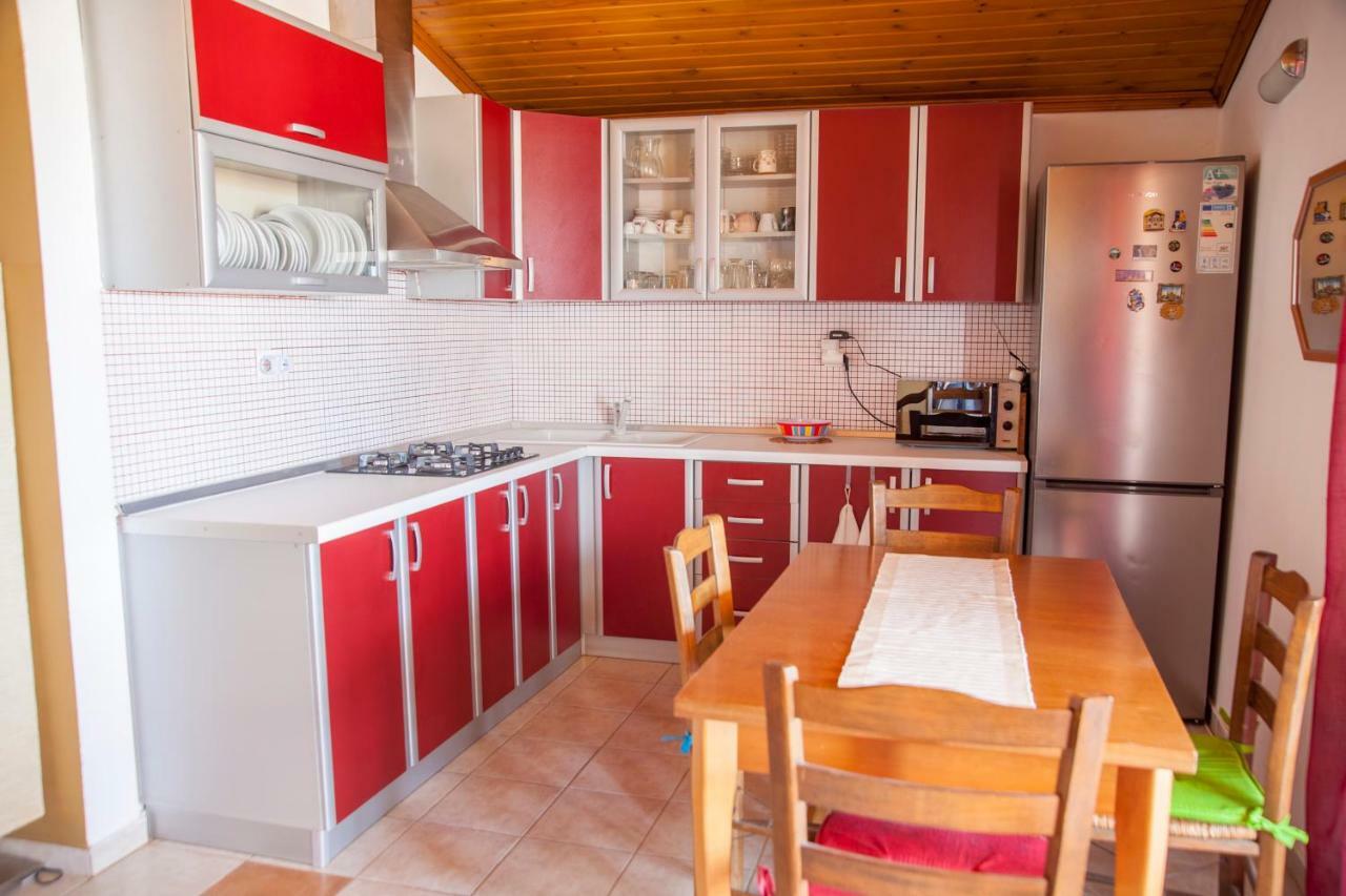 Apartamento Attic Anemoessa Alejandrópolis Exterior foto